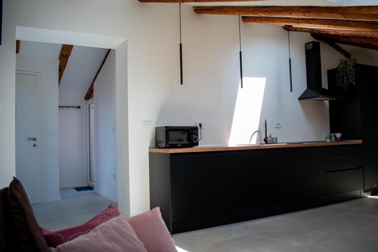Apartmaji Na Placu Rence Buitenkant foto